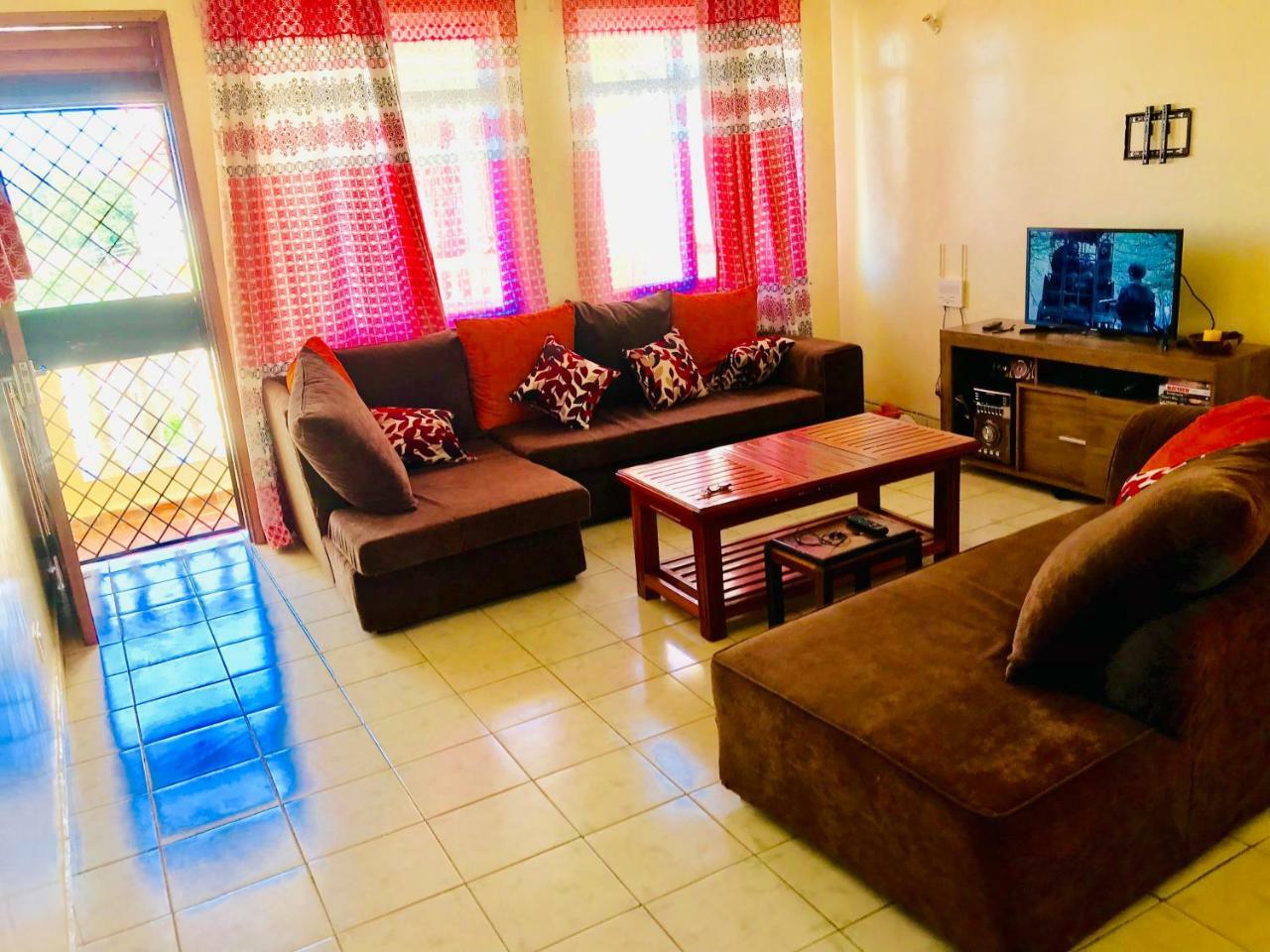 Three Bedroom Apartment Near Nyali Center 10Min Drive Mombasa Exterior photo